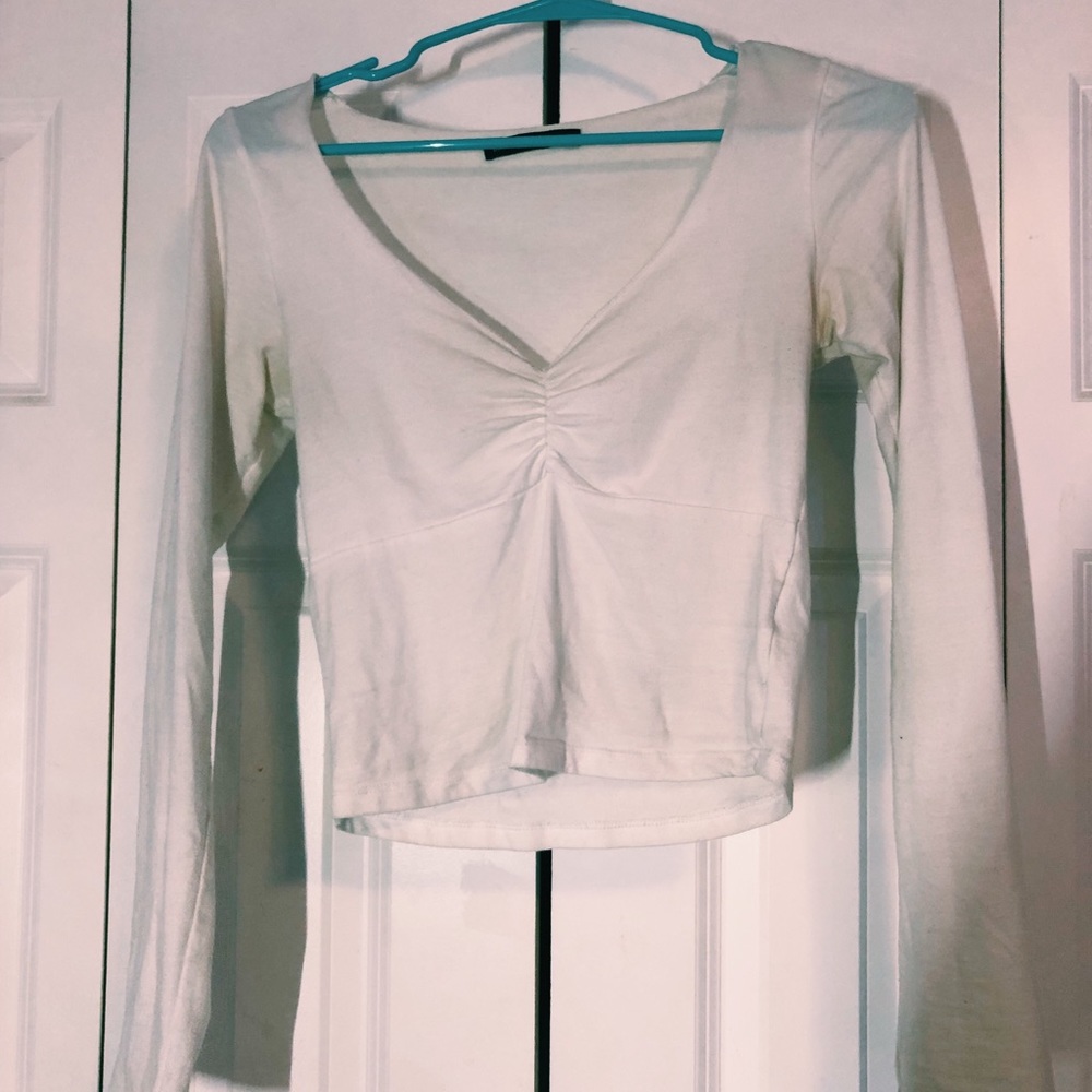 Brandy melville cropped ruched long sleeve